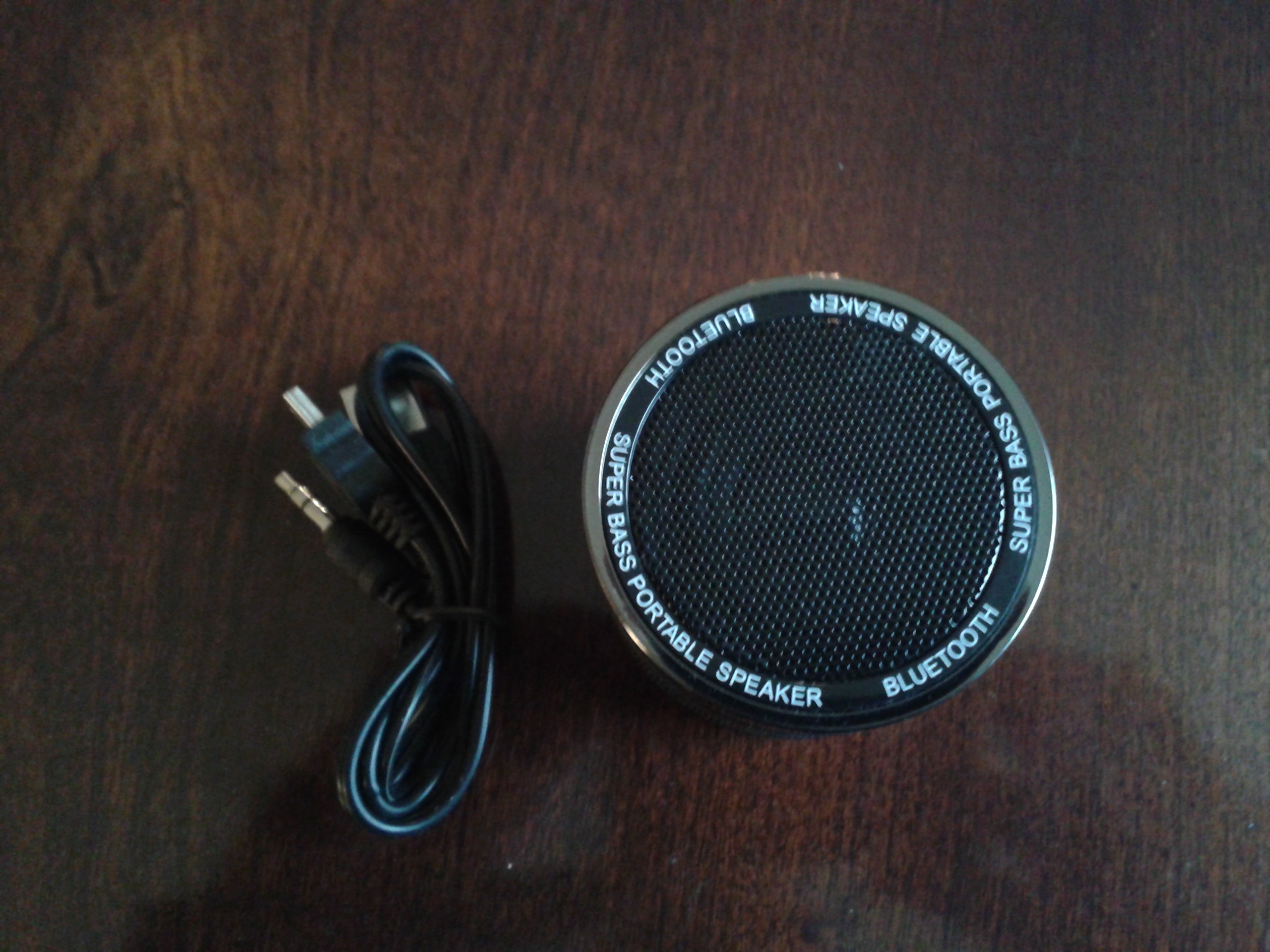Portable Mini Super Bass Bluetooth Wireless Speaker TF FM For Cellphone Mp3